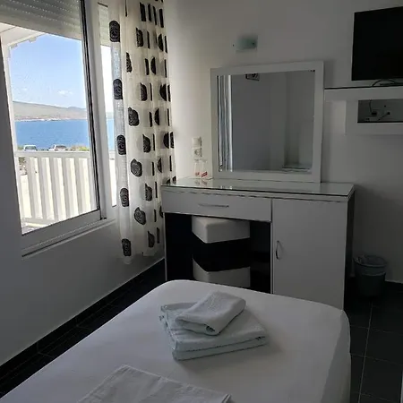 Barracuda Hotel 3*