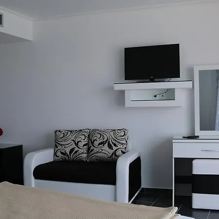 Barracuda Hotel Sarandë