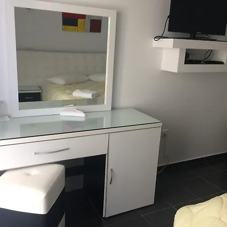 Hotel Barracuda